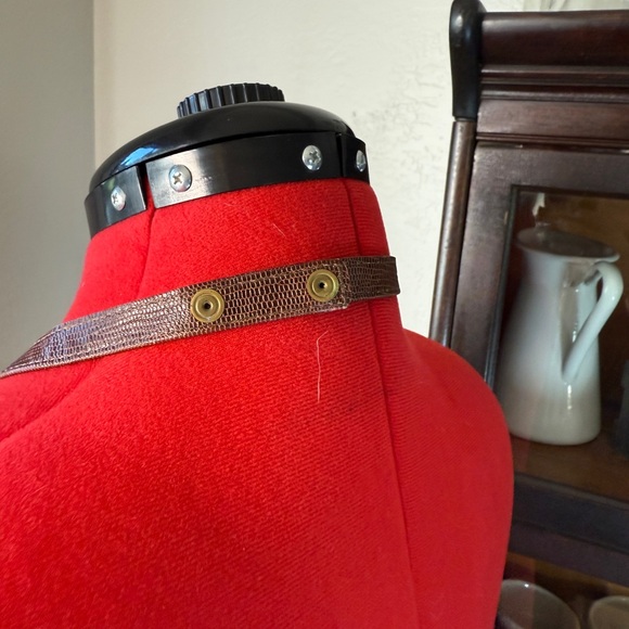 Ann Taylor Vintage Italian Brown Lizard Embossed Leather Crossbody Bag - Picture 3 of 9